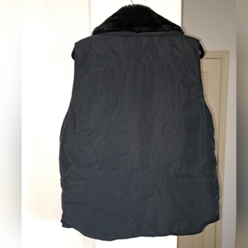 Sierra Designs Black Vest with Faux Fur Collar Size 12 - Picture 8 of 9